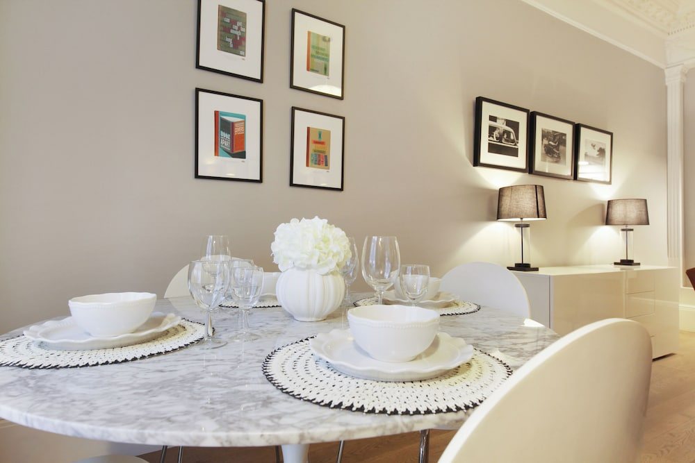 Hertford Flat 16