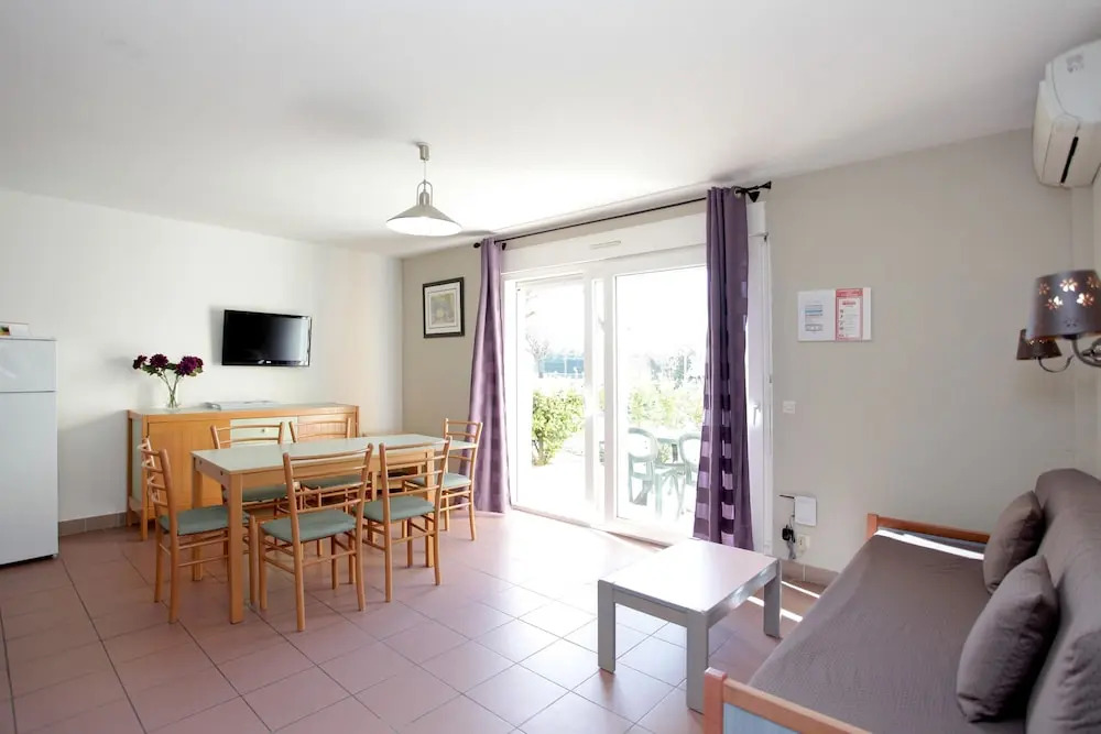 Le Champ dEysson Aparthotel