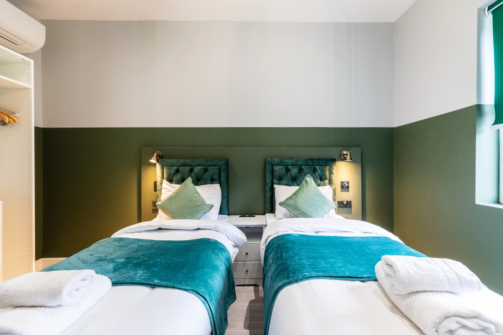 The Finsbury Park Hotel