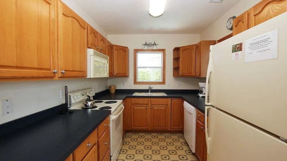 Sea Shells Sanctuary - 6 Br Home
