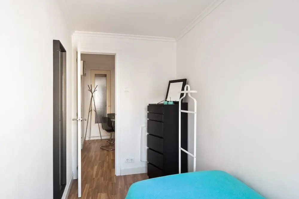 Brand new Elegant 3 Bedroom Apartment