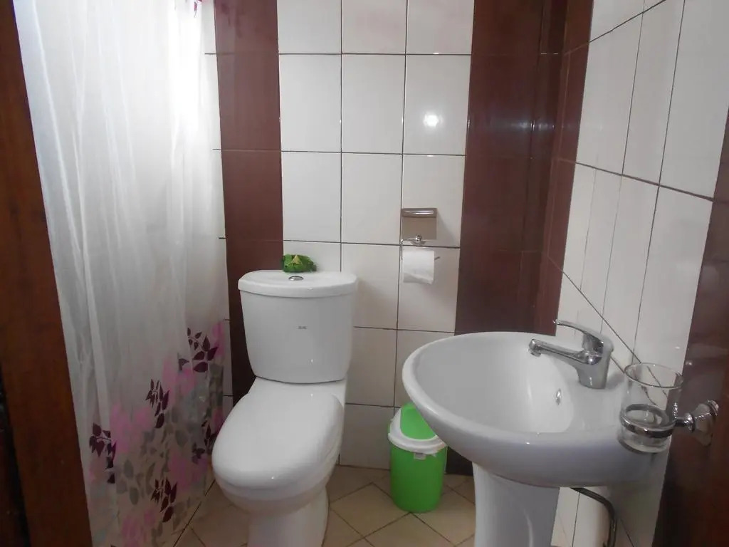 Tia Mers Guest House