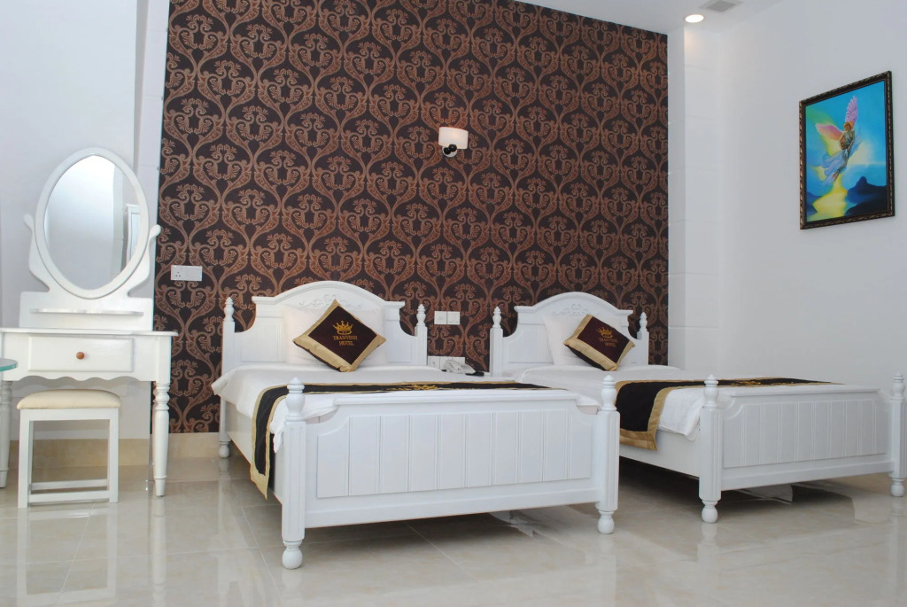 Tran Vinh Hotel