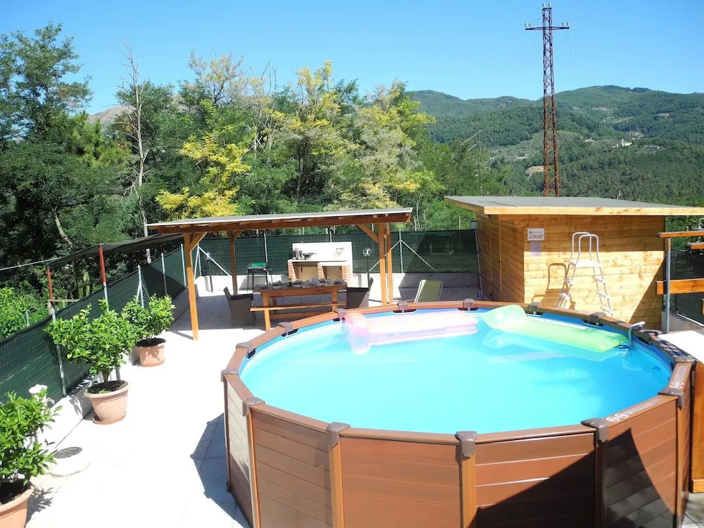 Spacious Holiday Home in Lucca With Swimming Pool
