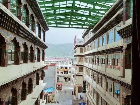 Guwan Hotel