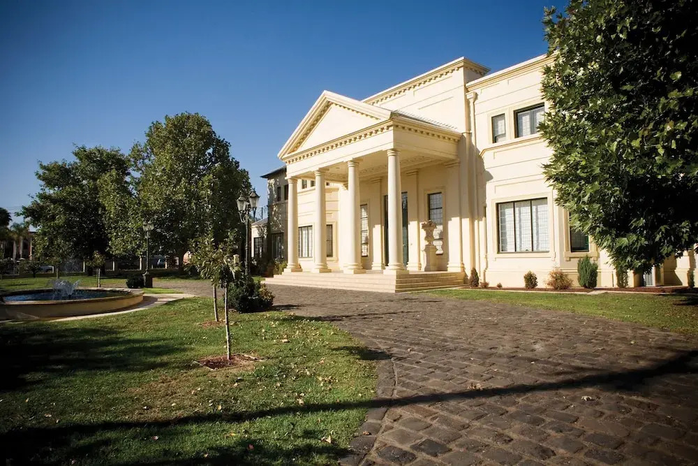 The Carrington Hotel