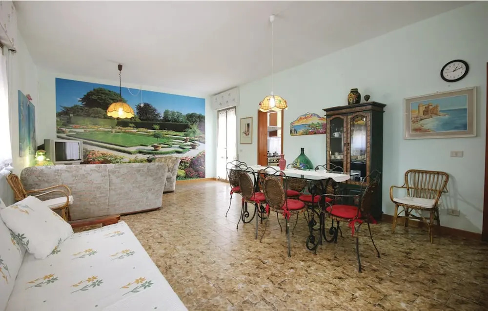 House with 2 Bedrooms in Ispica, with Enclosed Garden - 150 M From the Beach