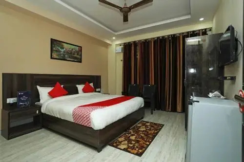 Hotel Bhavini by OYO Rooms