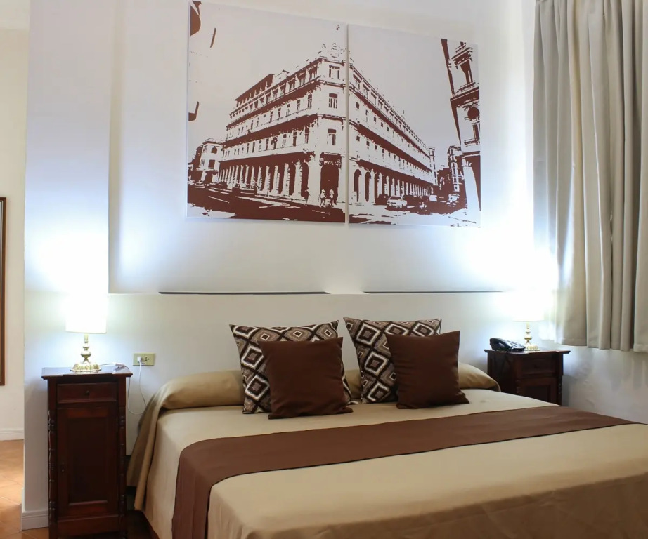 Hotel Plaza