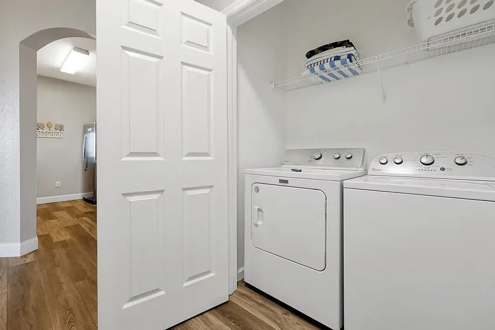 8105 Coconut Palm WAY Unit 205, Kissimmee,3beds