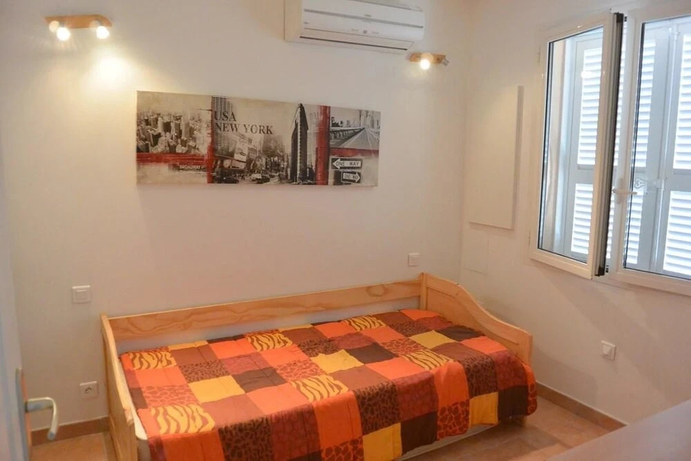 CARLOTTA- AT SEA Apartment 3