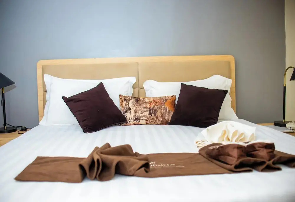 DHE Jomels Hotel