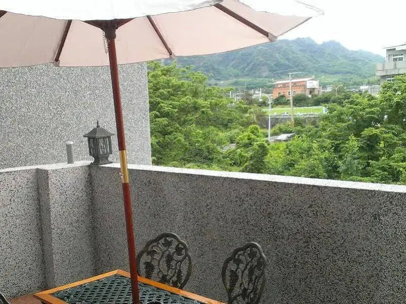 Mountain View House