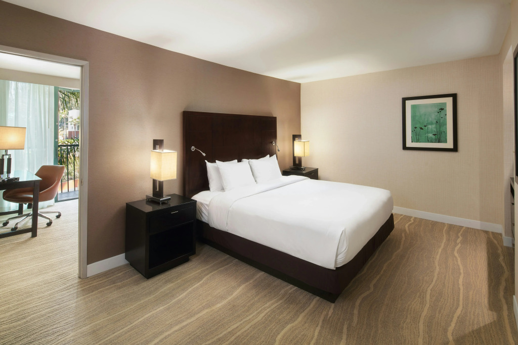 DoubleTree By Hilton San Diego Hotel Circle