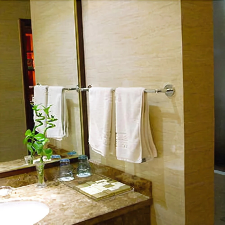 Hong Qi Hotel Datong Railway Station