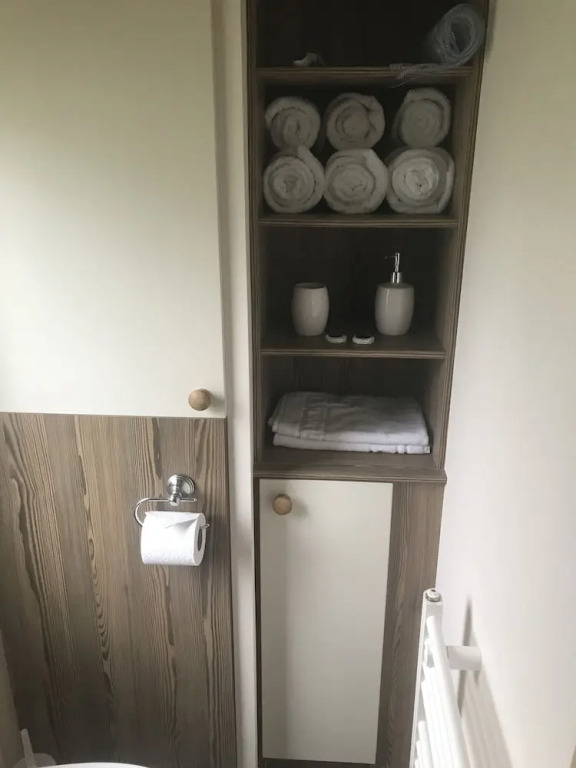 Beautiful 2-bed Caravan in Stratford-upon-avon