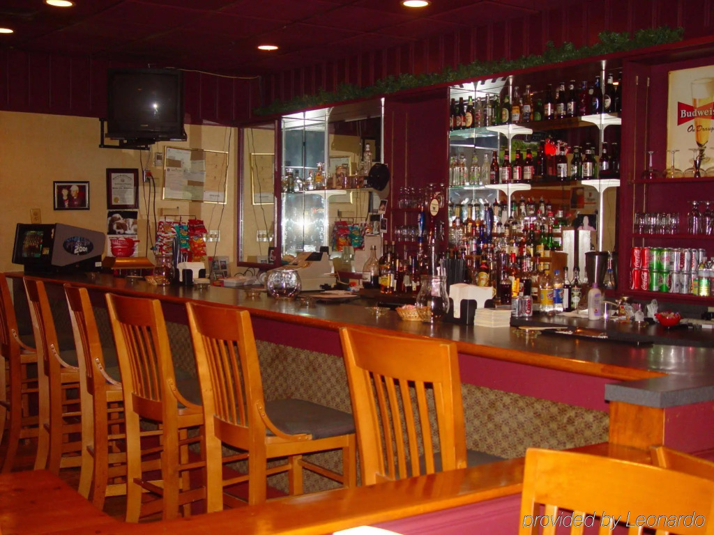 Mayfair Inn