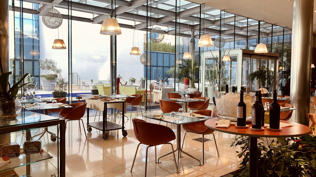 UNA HOTELS T Hotel Cagliari