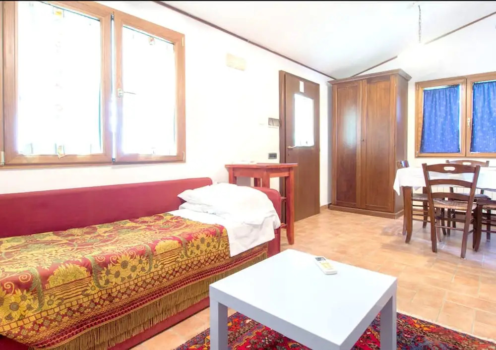 House With one Bedroom in Spoleto, With Wonderful City View, Pool Acce
