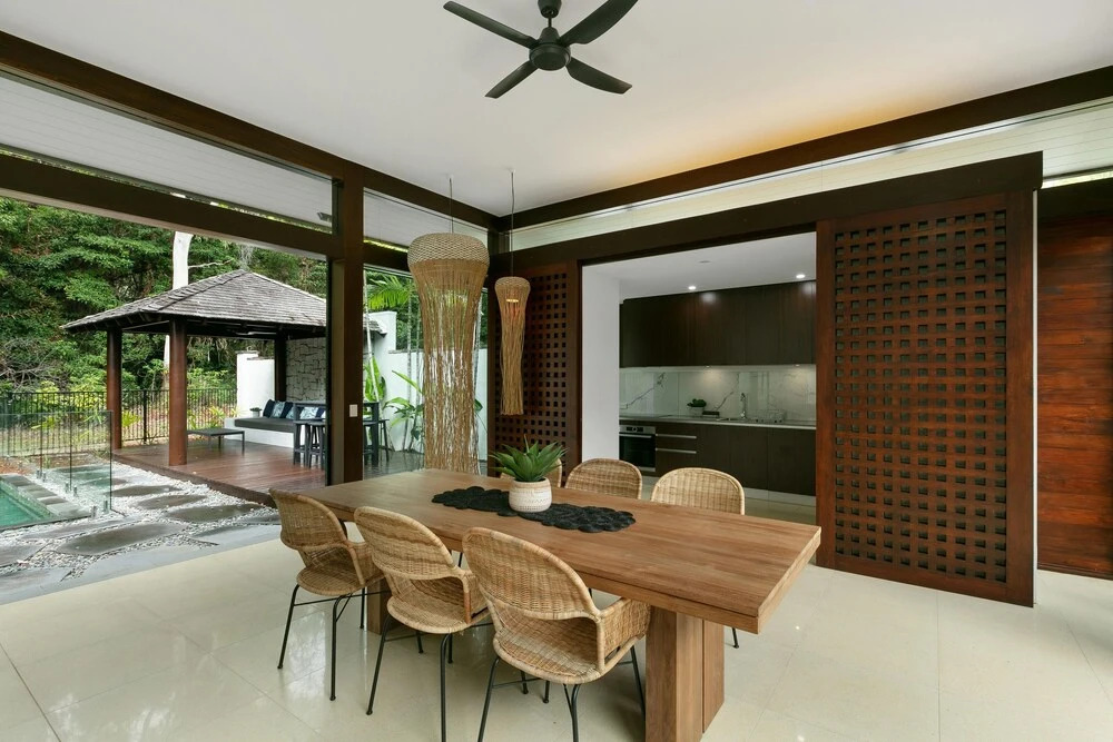 Esprit 9 Palm Cove
