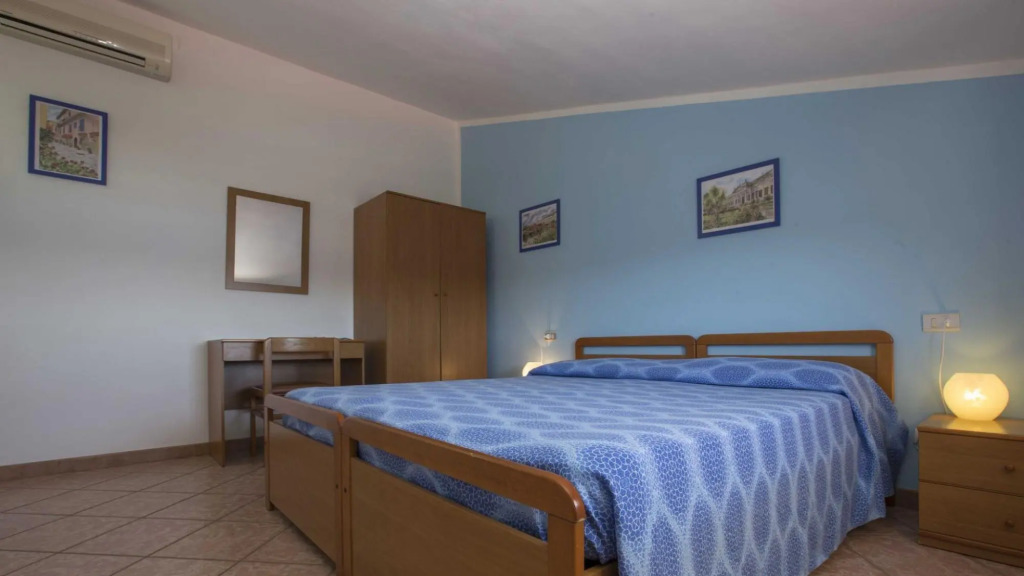 apartment 1 Fetovaia apartments, just 300 meters from the beach with amazing view and parking-FETOVAIA BILO 1