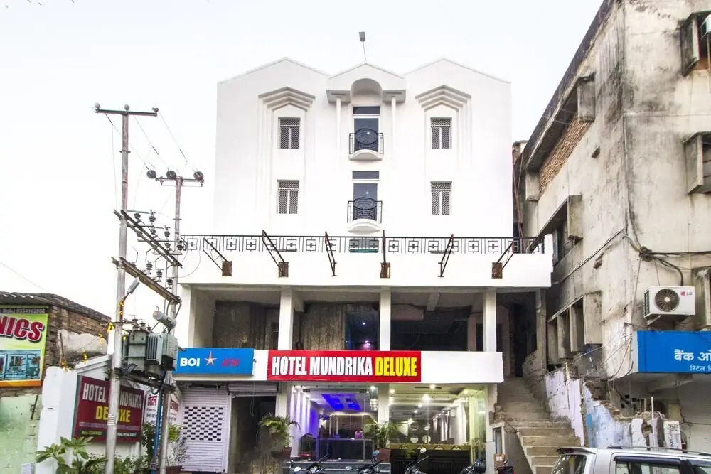 Goroomgo Mundrika Deluxe  Patna