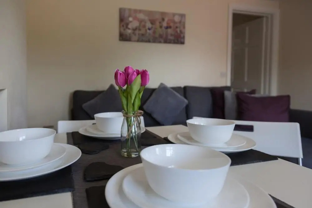 1 Willows Apartment