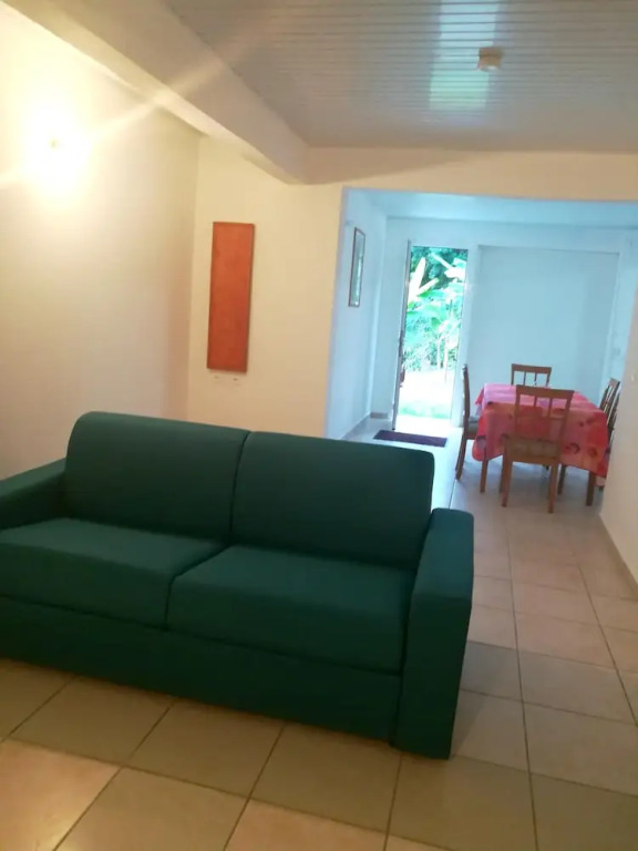 Apartment With one Bedroom in Le Gosier, With Furnished Terrace and Wifi - 1 km From the Beach