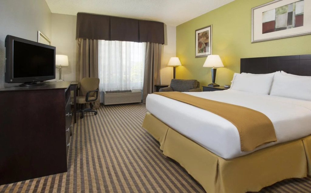 Sleep Inn & Suites Kalamazoo East