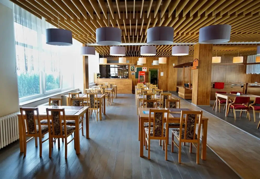 Horský hotel Jelenovská s bazénem v ceně