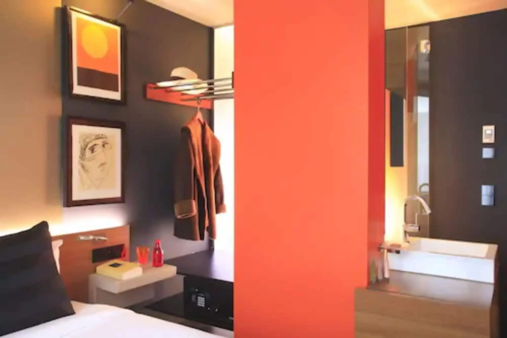 FredHotel