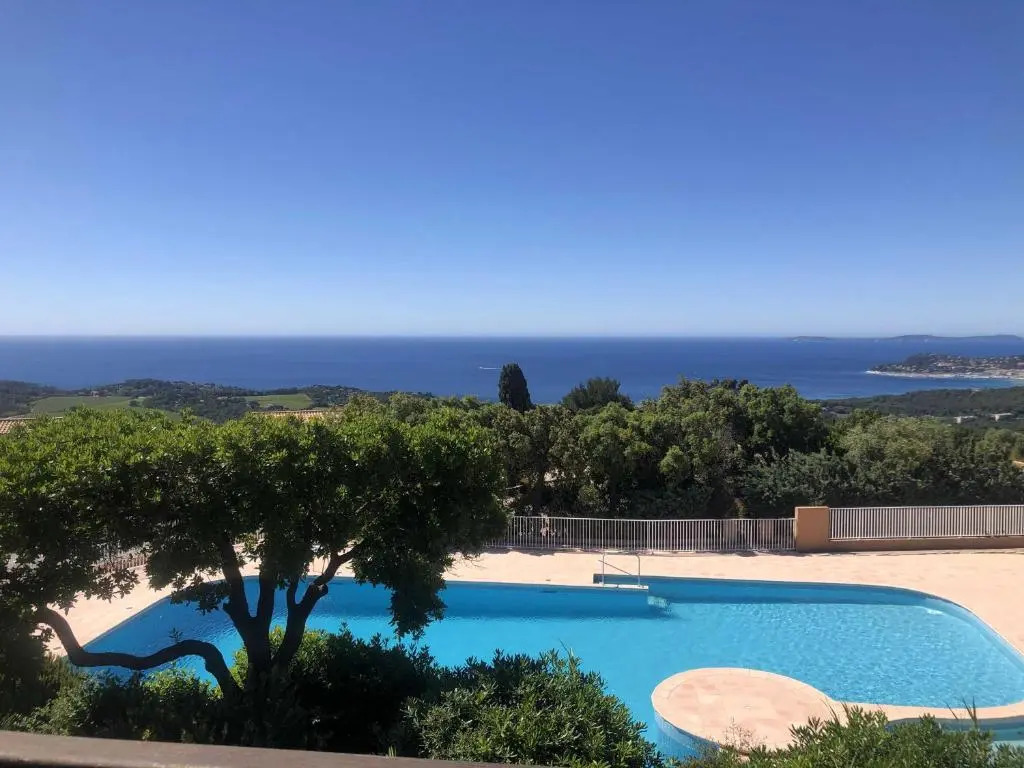 Studio Pool House Vue Mer A 180° - Sea View- Wifi