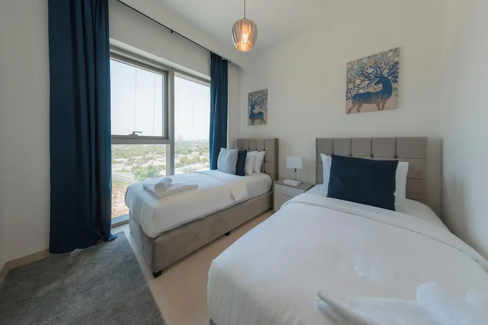 Lavish 2BR in Downtown Views Close to Dubai Mall Burj Khalifa