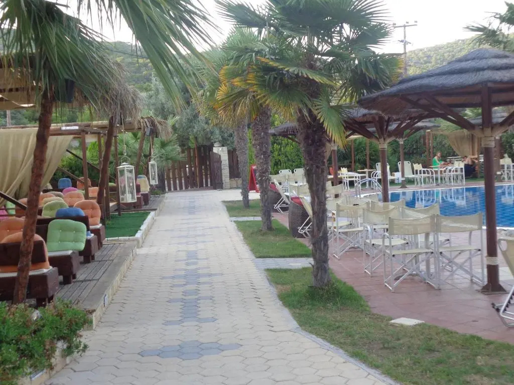 Angela Hotel
