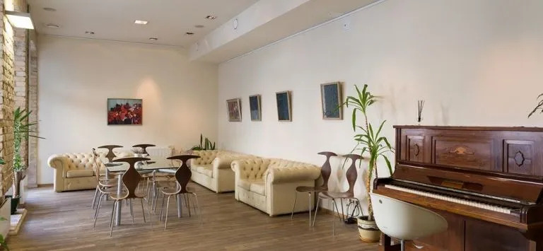 eLoftHOTEL