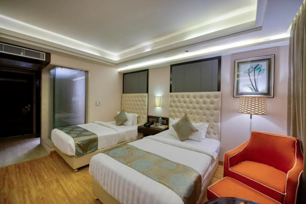 OM Clarks Inn Raebareli