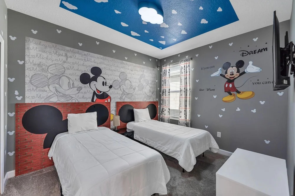 Storey Lake Resort, Private Pool, And Much More