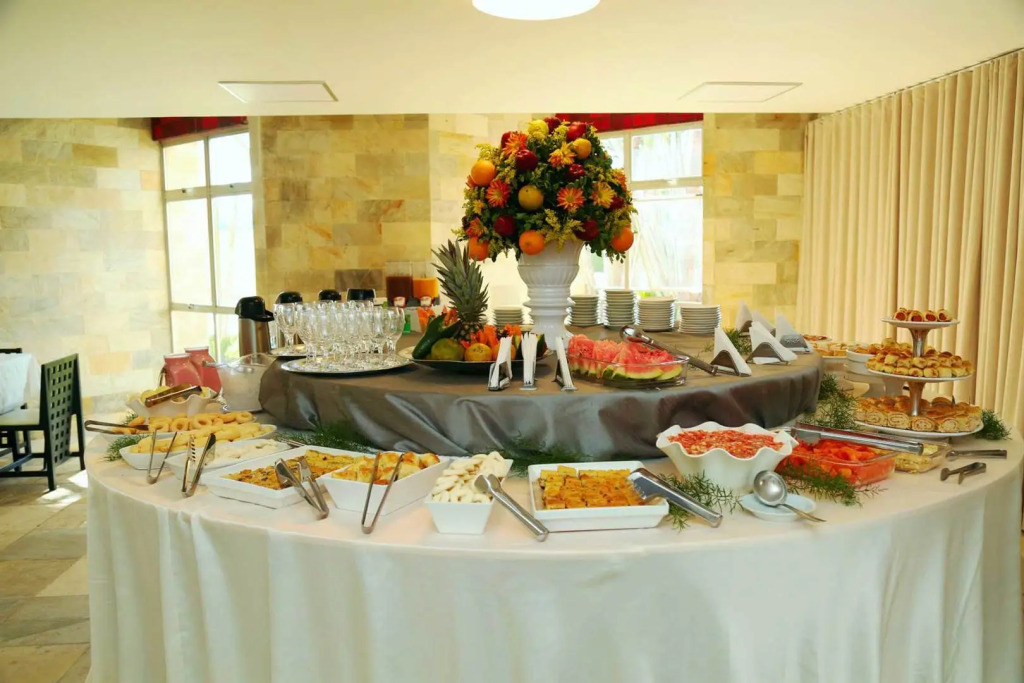 Gorutuba Park Hotel