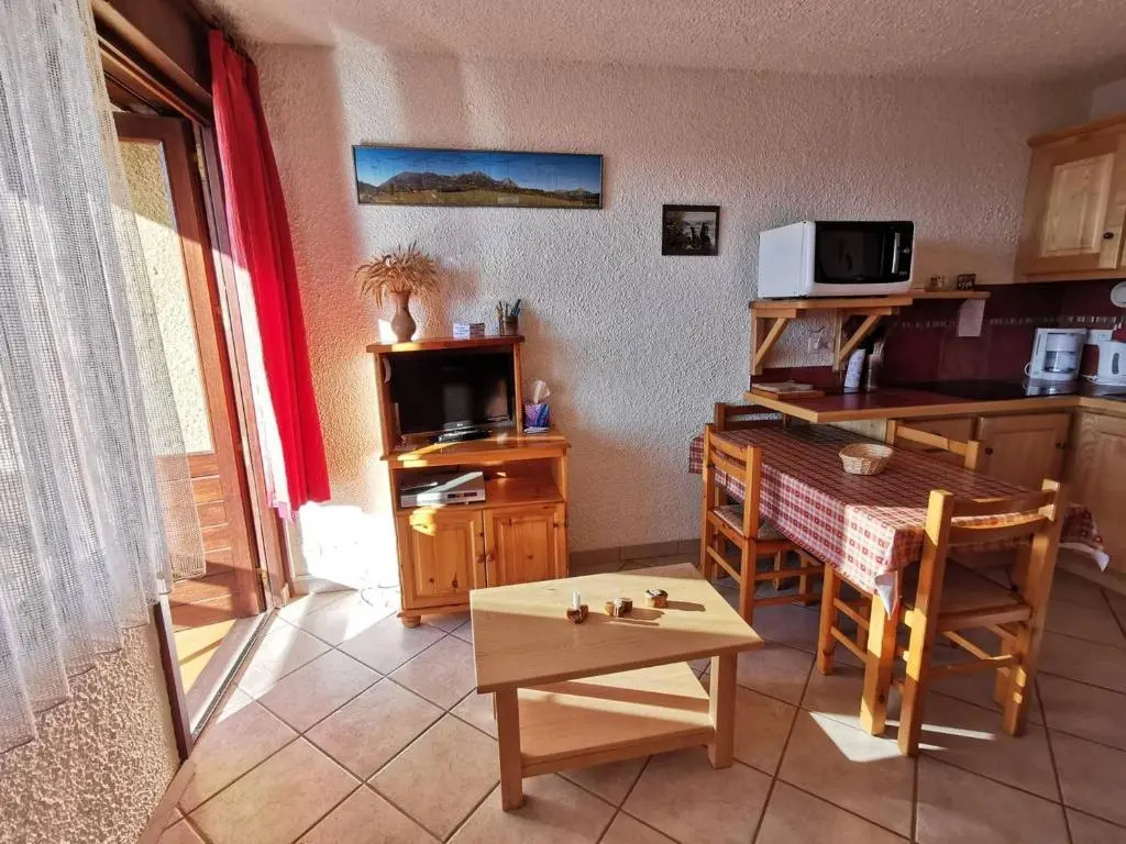 Studio Saint-Michel-de-Chaillol, 1 pièce, 4 personnes - FR-1-393-142