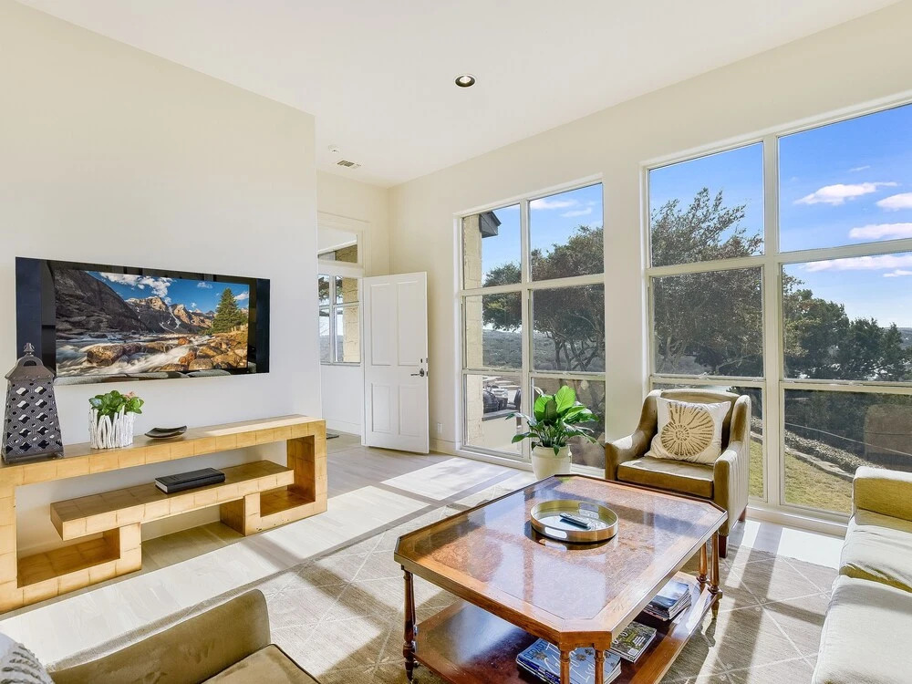 The Arrive Harmony On Lake Austin 5 Bedroom Estate