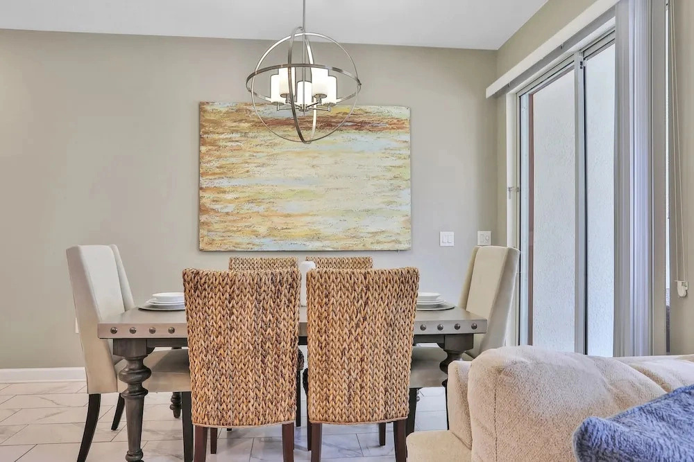 Modern Luxury Townhome With hot tub & Private Pool - Near Theme Parks