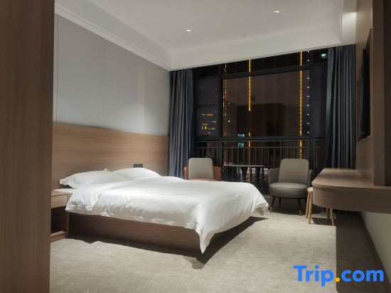 Zhushan Taohuayuan Hotel