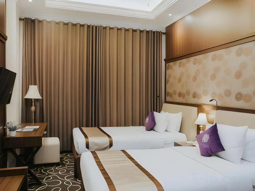 Adhiwangsa Hotel & Convention Hall