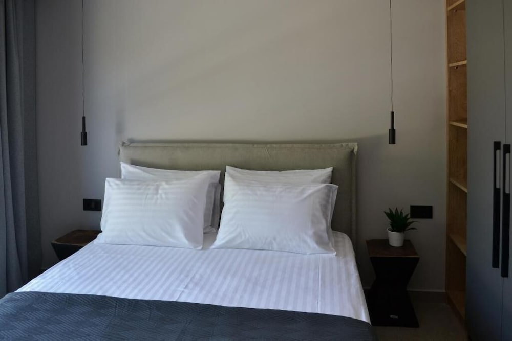 Oikoi - Luxury Suites & Maisonettes