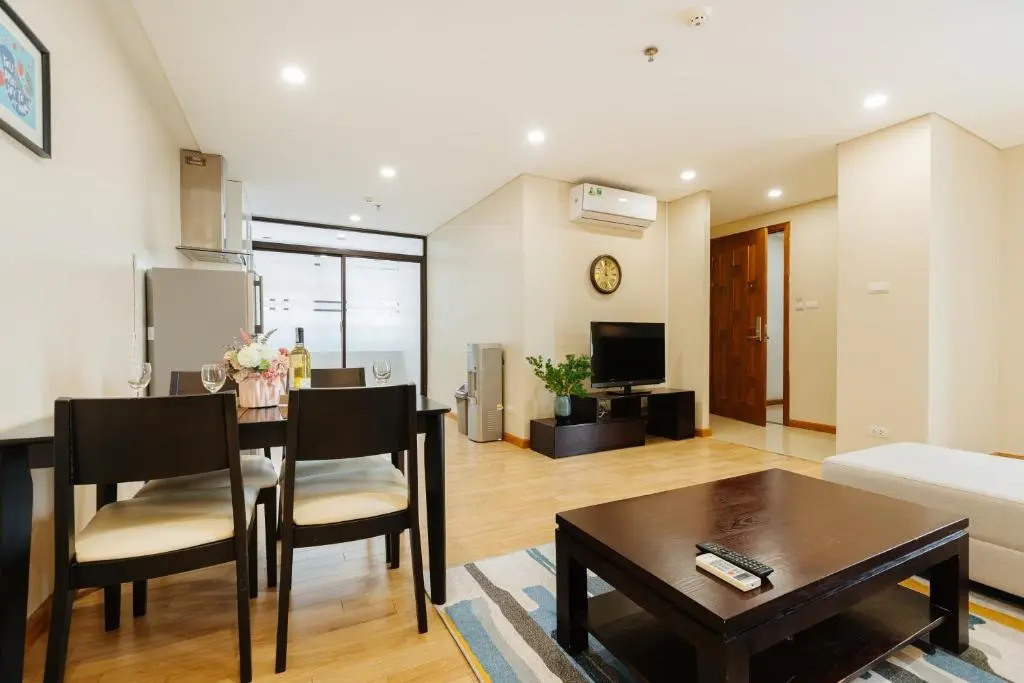 HB Serviced Apartment - 121B Quan Hoa