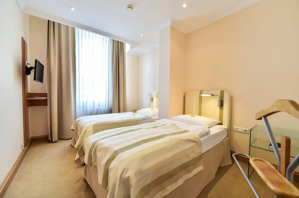 STADT HOTEL Iserlohn