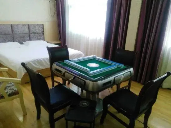 hui di shi shang jiu dian