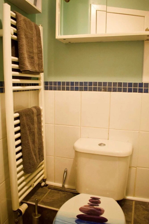 Welcoming and Homely 2 Bed in Central Location