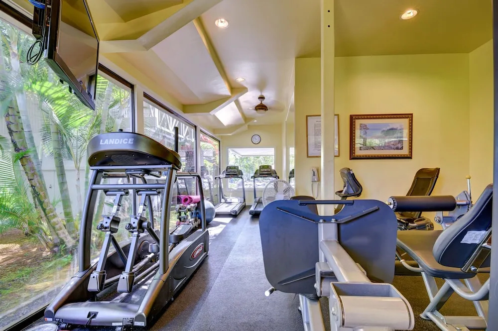 Newly Remodeled Cliffs Resort In Princeville 2 Bedroom Condo by RedAwning