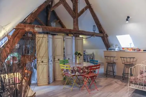 Au Coeur Des Chateaux